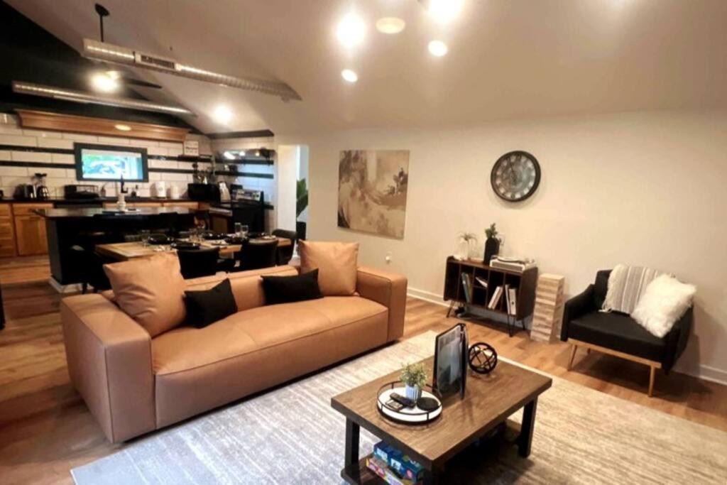The Modern Forge Ny, Honeoye Lake Luaran gambar